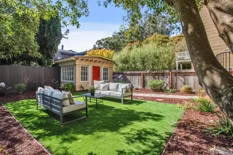 Exterior - 21 5th Ave, San Francisco, CA 94118 photo 2 of 3
