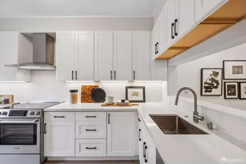 Kitchen - 2075 Sutter St #215, San Francisco, CA 94115 photo 1 of 2