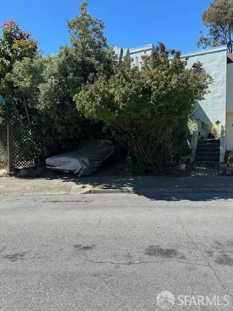 144 Marietta Dr, San Francisco, CA 94127