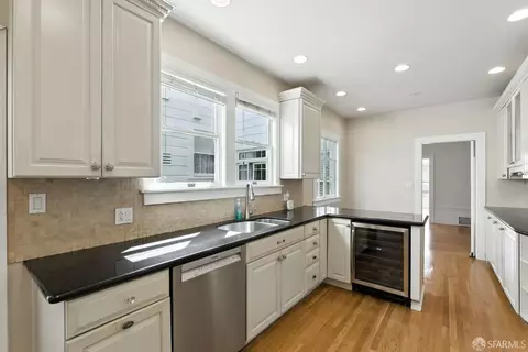 3460 Pierce St, San Francisco, CA 94123 photo 9