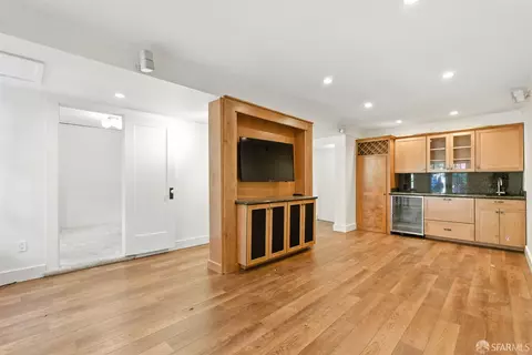 3460 Pierce St, San Francisco, CA 94123 photo 18