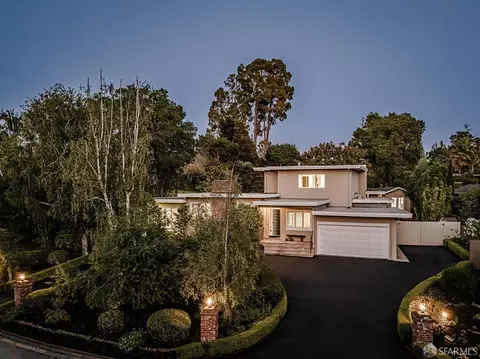 1745 Crockett Ln, Hillsborough, CA 94010