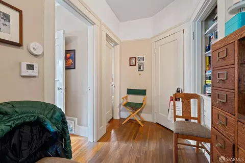 Entry Way - 1849 Cedar St, Berkeley, CA 94703 photo 6 of 10