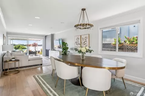 Dining - 2916 Bayview Dr, Alameda, CA 94501 photo 1 of 4