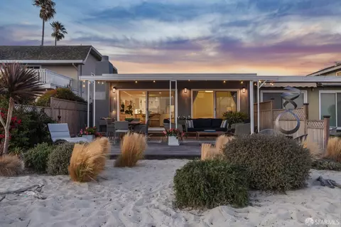 2916 Bayview Dr, Alameda, CA 94501