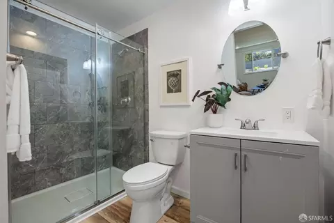 Bath - 57 Dellbrook Ave, San Francisco, CA 94131 photo 4 of 6