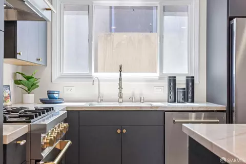 Kitchen - 57 Dellbrook Ave, San Francisco, CA 94131 photo 5 of 7