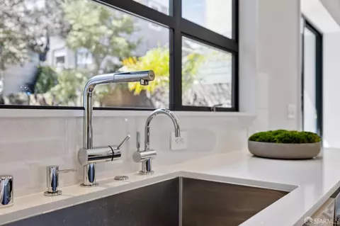 Kitchen - 315 30th St, San Francisco, CA 94131 photo 3 of 4