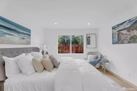 Bedroom - 1739 Quesada Ave, San Francisco, CA 94124 photo 9 of 10