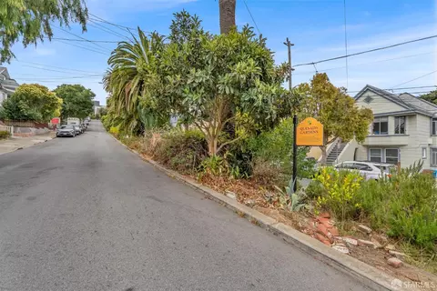 Exterior - 1739 Quesada Ave, San Francisco, CA 94124 photo 12 of 14
