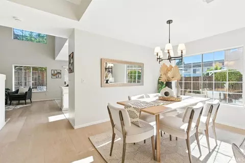 Dining - 275 Brady Ct, Martinez, CA 94553 photo 1 of 2