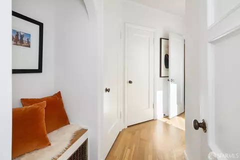 Entry Way - 887 Cayuga Ave, San Francisco, CA 94112 photo 2 of 7