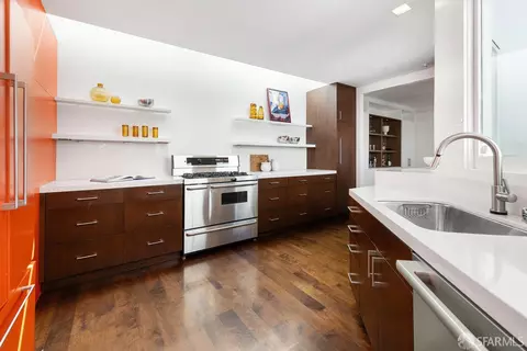 Kitchen - 887 Cayuga Ave, San Francisco, CA 94112 photo 4 of 4