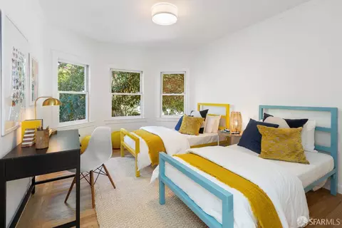 Bedroom - 887 Cayuga Ave, San Francisco, CA 94112 photo 3 of 5