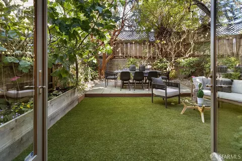 Exterior - 887 Cayuga Ave, San Francisco, CA 94112 photo 2 of 9