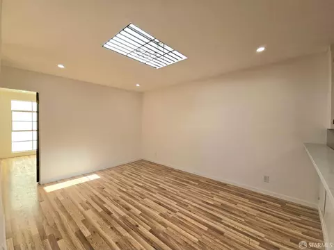 Living - 823 Webster St, Oakland, CA 94607 photo 4 of 6
