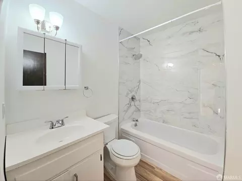 Bath - 823 Webster St, Oakland, CA 94607 photo 2 of 9