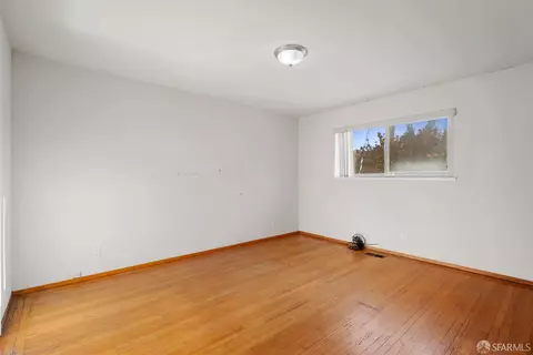 Bedroom - 4257 Heights Ave, Pittsburg, CA 94565 photo 5 of 6