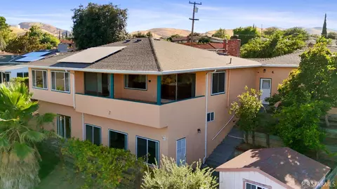 View/Area - 4257 Heights Ave, Pittsburg, CA 94565 photo 2 of 9