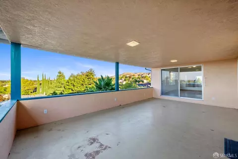 Exterior - 4257 Heights Ave, Pittsburg, CA 94565 photo 7 of 14