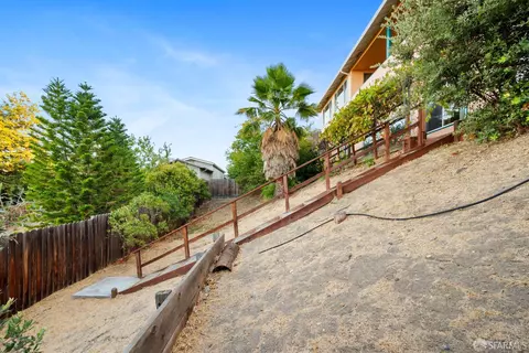 Exterior - 4257 Heights Ave, Pittsburg, CA 94565 photo 10 of 14