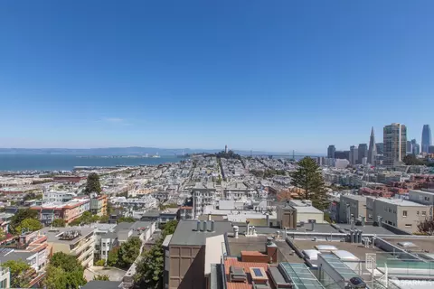 2222 Hyde St #3, San Francisco, CA 94109 photo 2
