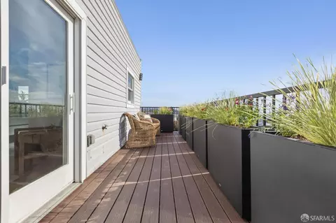 Exterior - 1719 43rd Ave, San Francisco, CA 94122 photo 3 of 15