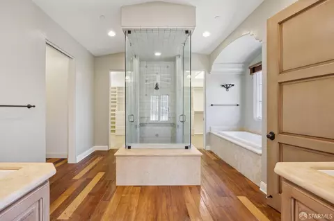 Bath - 601 Belavida Rd, Monterey, CA 93940 photo 3 of 8