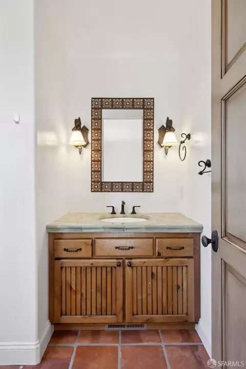 Bath - 601 Belavida Rd, Monterey, CA 93940 photo 6 of 8
