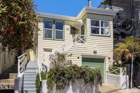 328 Surrey St, San Francisco, CA 94131