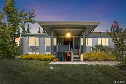 3152 Tice Creek Dr #1, Walnut Creek, CA 94595