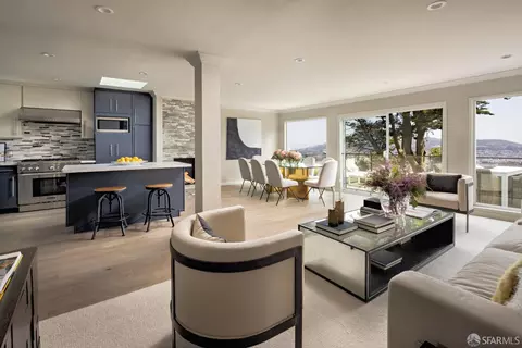 127 Molimo Dr, San Francisco, CA 94127