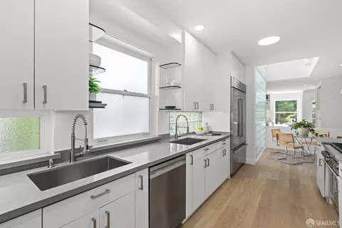 Kitchen - 1 Hidalgo Ter, San Francisco, CA 94103 photo 4 of 6