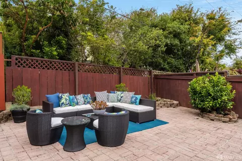 Exterior - 38 Sequoia Way, San Francisco, CA 94127 photo 5 of 12