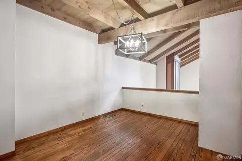 Dining - 19 Gateview Ct, San Francisco, CA 94116 photo 2 of 3