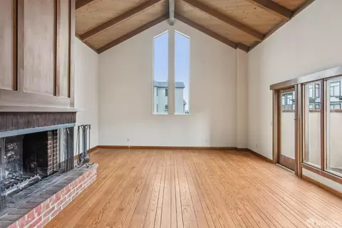 Living - 19 Gateview Ct, San Francisco, CA 94116 photo 1 of 14
