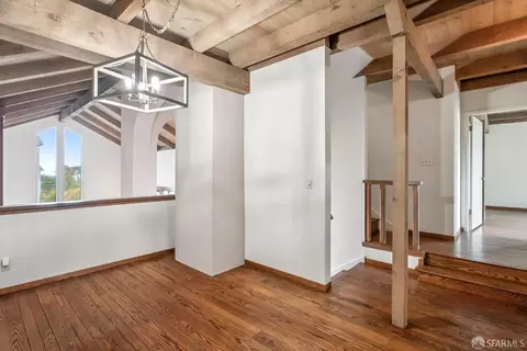 Dining - 19 Gateview Ct, San Francisco, CA 94116 photo 3 of 3