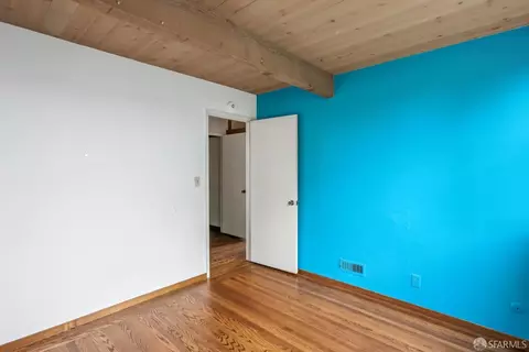 Bedroom - 19 Gateview Ct, San Francisco, CA 94116 photo 10 of 15