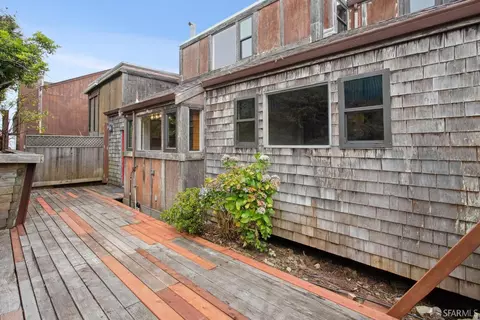 Exterior - 19 Gateview Ct, San Francisco, CA 94116 photo 13 of 15