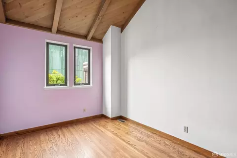Bedroom - 19 Gateview Ct, San Francisco, CA 94116 photo 6 of 15