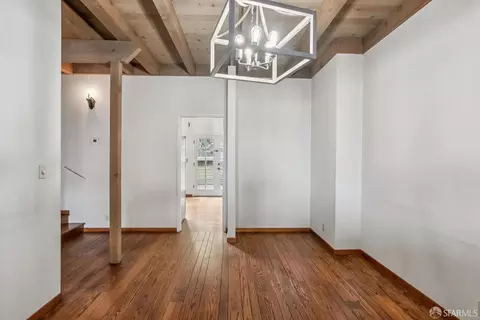 Dining - 19 Gateview Ct, San Francisco, CA 94116 photo 1 of 3