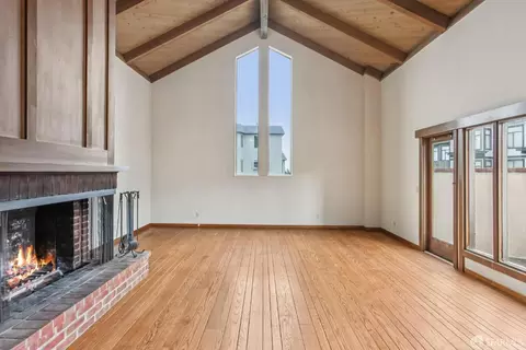 Living - 19 Gateview Ct, San Francisco, CA 94116 photo 8 of 14