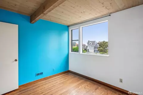 Bedroom - 19 Gateview Ct, San Francisco, CA 94116 photo 9 of 15