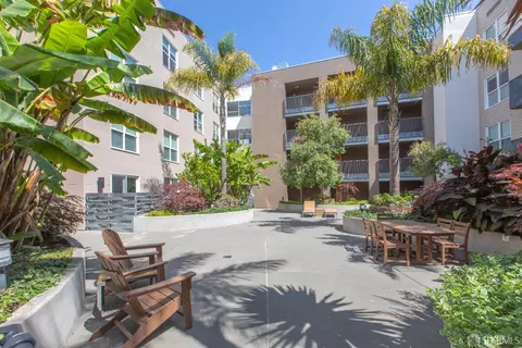 Exterior - 5800 3rd St #1417, San Francisco, CA 94123 photo 7 of 20