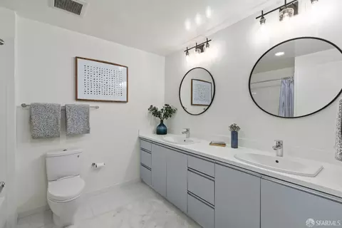 Bath - 5800 3rd St #1417, San Francisco, CA 94123 photo 2 of 3