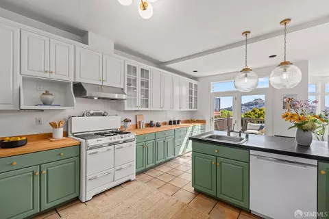 1775 Sanchez St, San Francisco, CA 94131