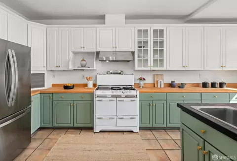 1775 Sanchez St, San Francisco, CA 94131 photo 4