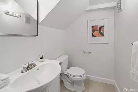 1775 Sanchez St, San Francisco, CA 94131 photo 48