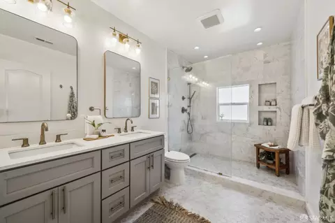 Bath - 850 45th Ave, San Francisco, CA 94121 photo 2 of 2