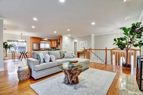 Living - 1138 Everglades Dr, Pacifica, CA 94044 photo 3 of 5